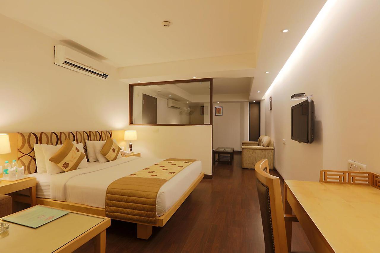 Hotel Arch Plaza - Near Yashobhoomi Convention Centre Dwarka Нью-Дели Экстерьер фото