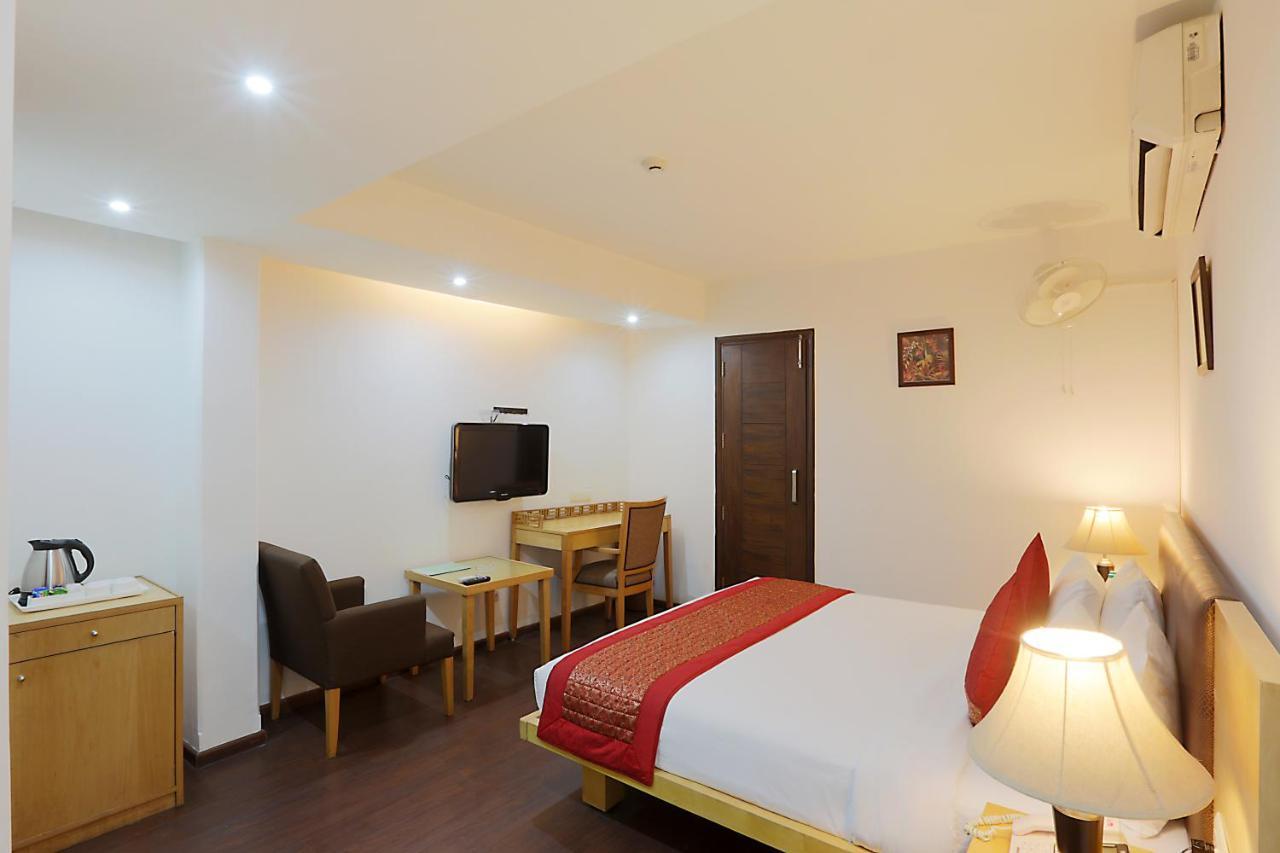 Hotel Arch Plaza - Near Yashobhoomi Convention Centre Dwarka Нью-Дели Экстерьер фото