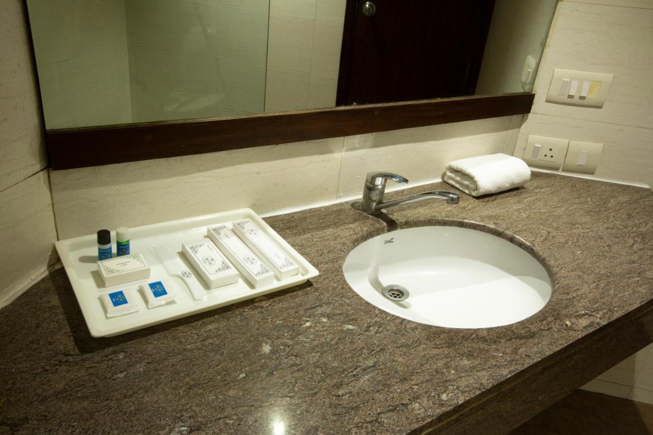 Hotel Arch Plaza - Near Yashobhoomi Convention Centre Dwarka Нью-Дели Экстерьер фото