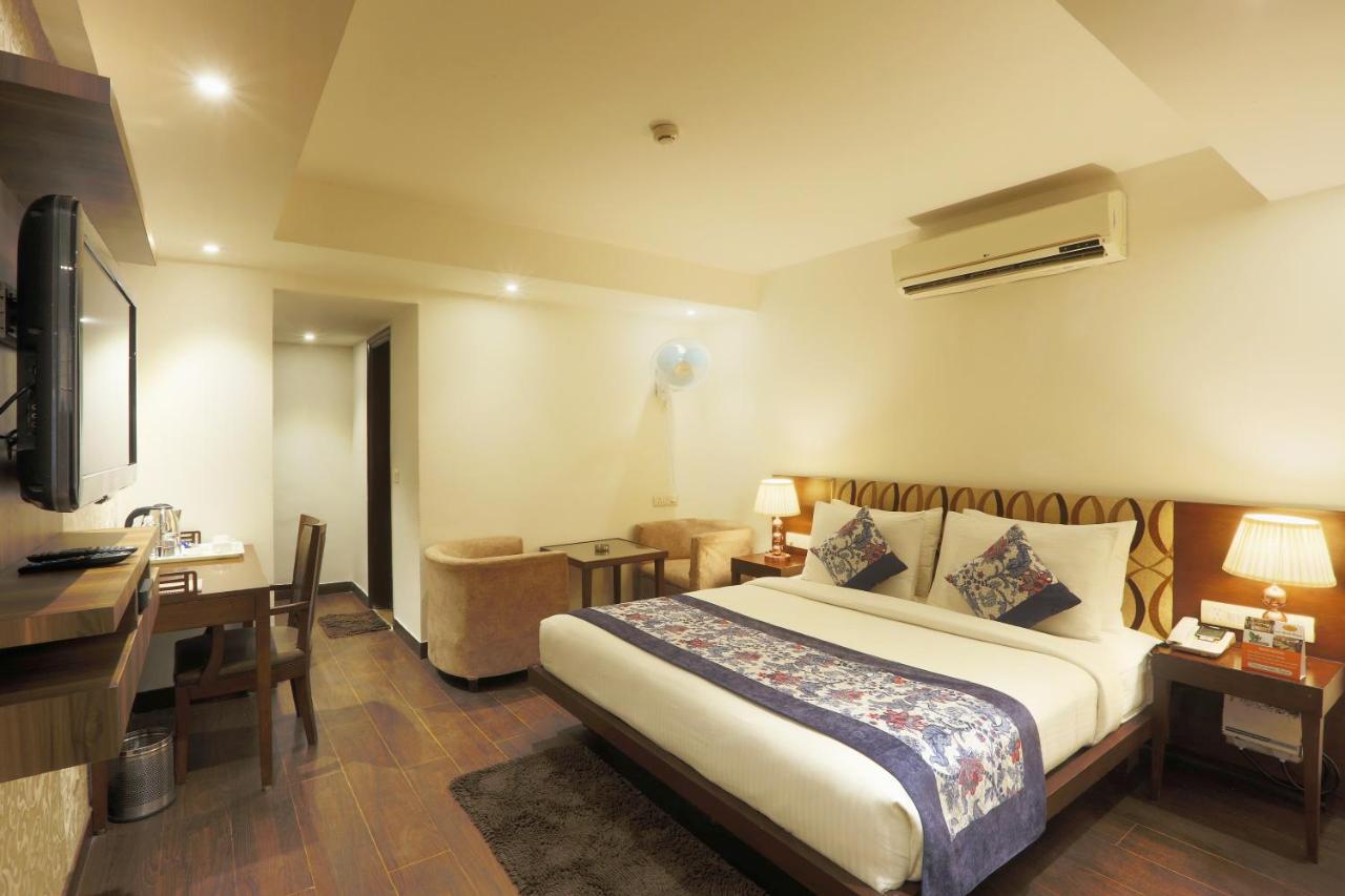 Hotel Arch Plaza - Near Yashobhoomi Convention Centre Dwarka Нью-Дели Экстерьер фото